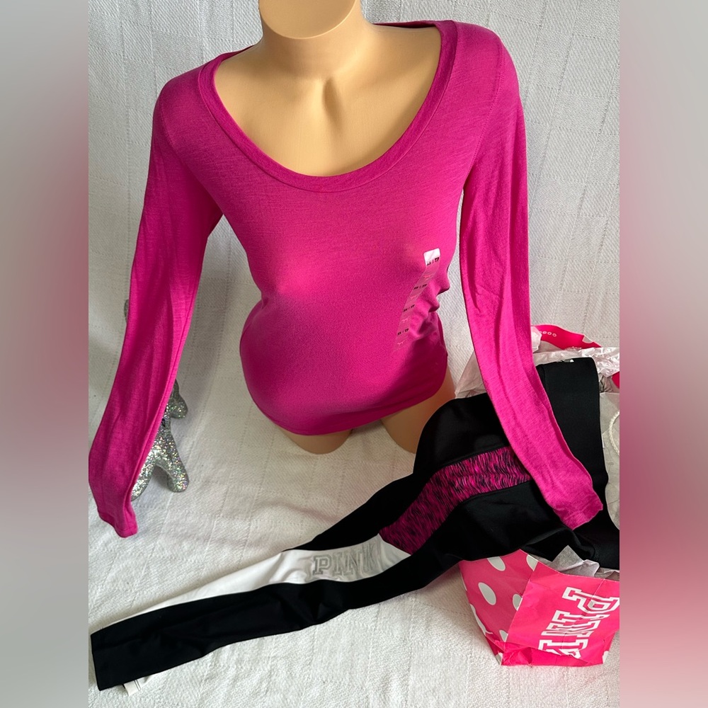 NWT VS PINK XS SET